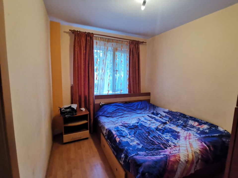 Apartament 3 camere, parter cu iesire afara, zona Restaurant Mioritei