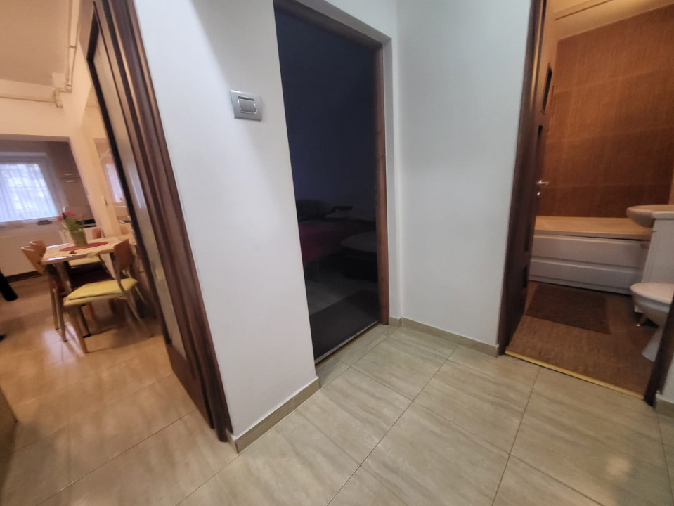 ENERGIEI bloc 1990, Apartament 1 camera CF 1, Mobilat la cheie, balcon