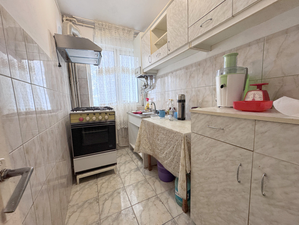 Vânzare apartament 2 camere, etaj 1/4, Narcisa – lângă Școala Domnița Maria