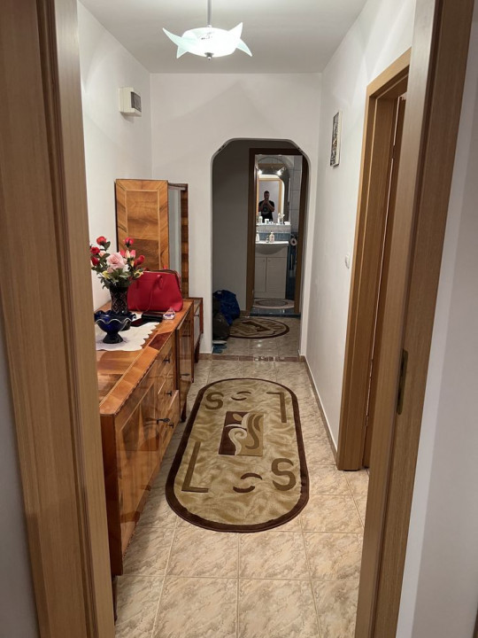 Apartament cu 2 camere decomandat, pe strada Mioritei - Energiei