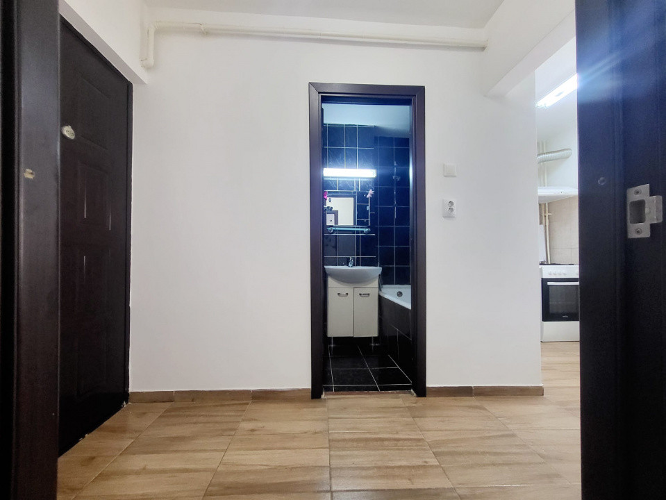 Garsoniera CF 1 - Arena Mall, bloc apartamente, et 3, Mobilata complet
