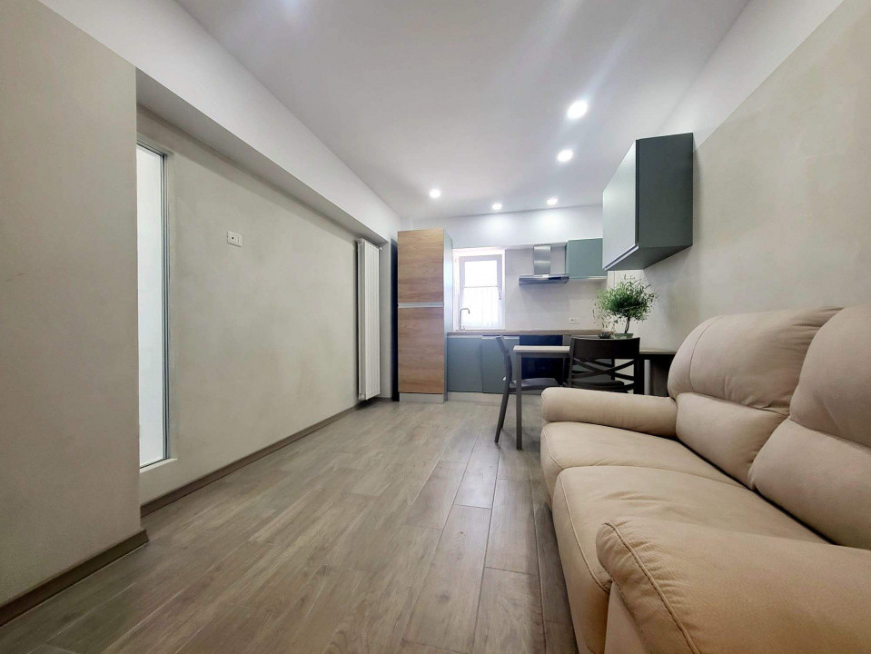  CENTRU - Apartament 1 cam, spatios, Modern Mobilat & utilat, totul NOU