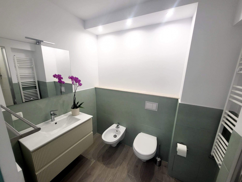  CENTRU - Apartament 1 cam, spatios, Modern Mobilat & utilat, totul NOU