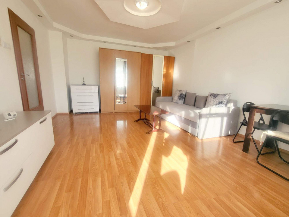 Banca Nationala, Apartament 2 camere decomandat, mobilat si utilat