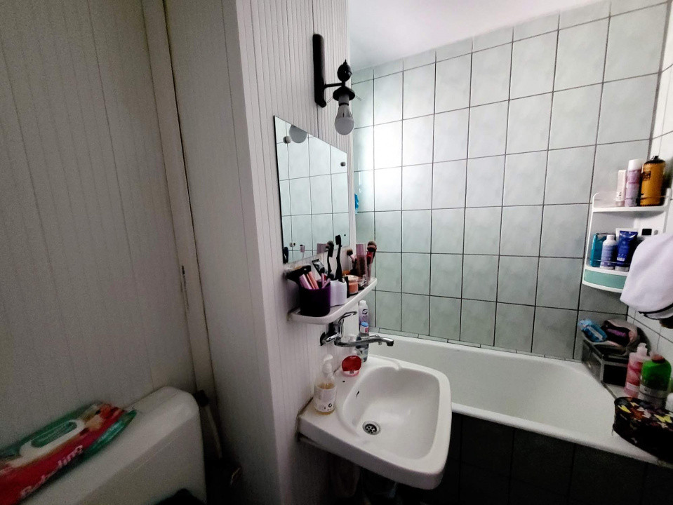 Milcov - Alecu Russo, Apartament 2 camere semidecomandat, spatios, 2 balcoane
