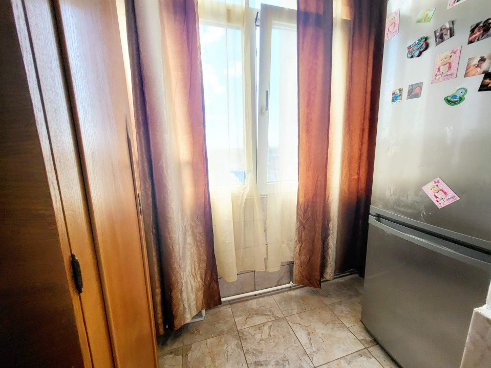 Milcov - Alecu Russo, Apartament 2 camere semidecomandat, spatios, 2 balcoane