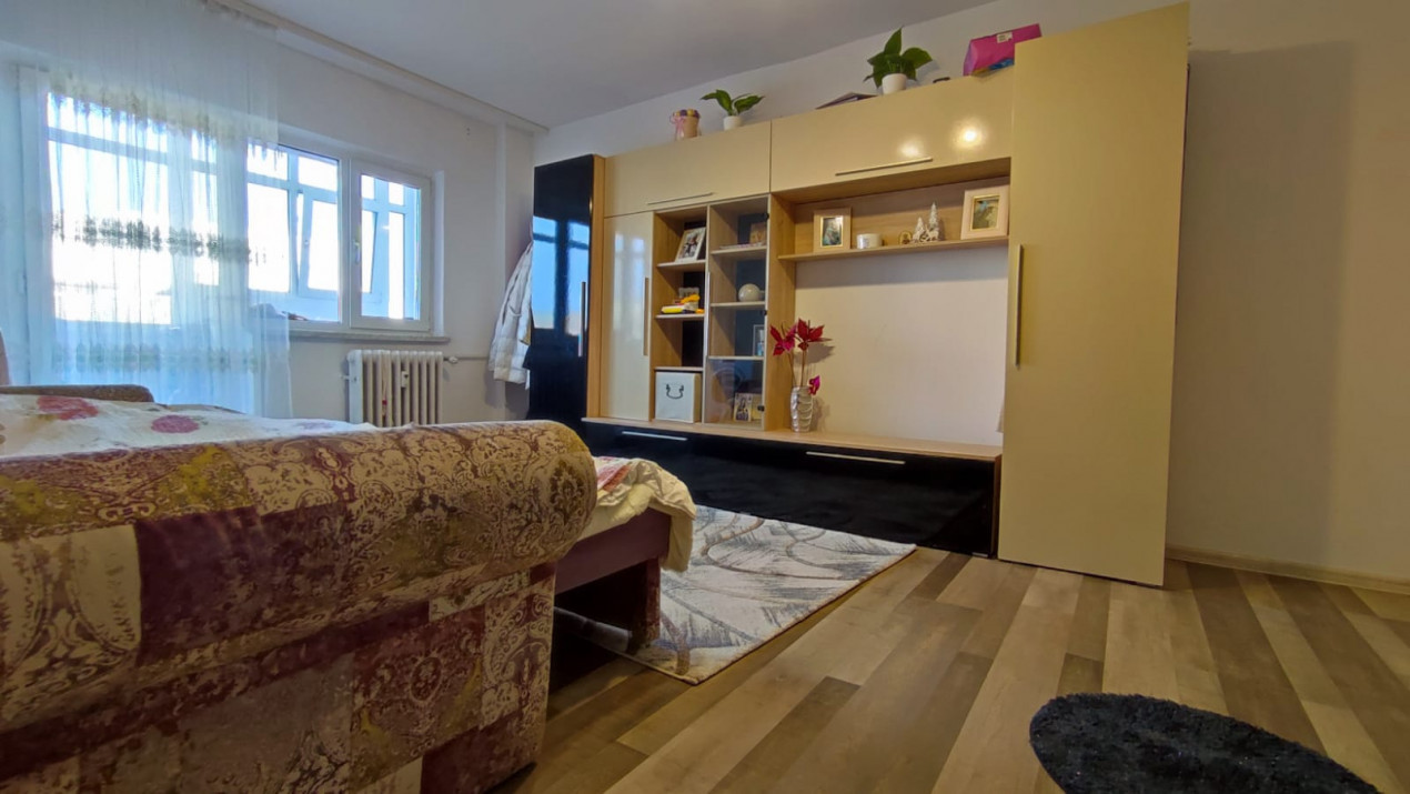 Apartament 2 camere decomandat, complet renovat zona Aeroportului