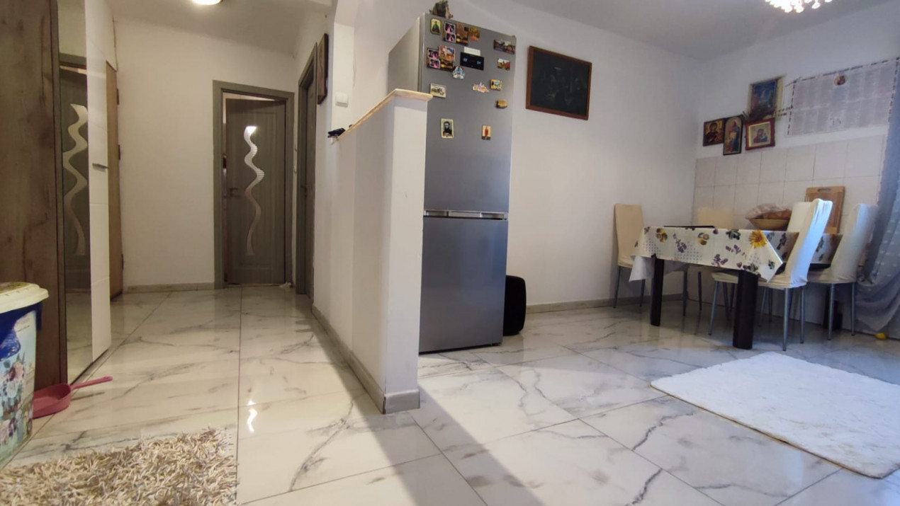 Apartament 2 camere decomandat, complet renovat zona Aeroportului