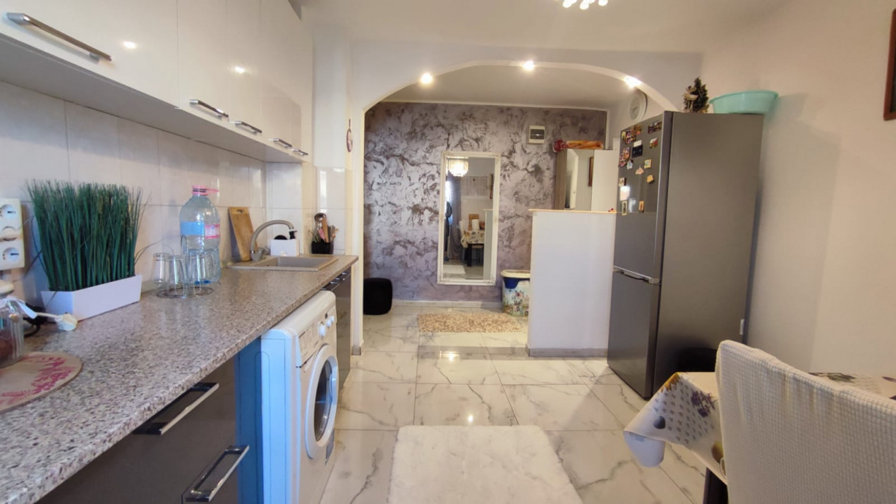 Apartament 2 camere decomandat, complet renovat zona Aeroportului