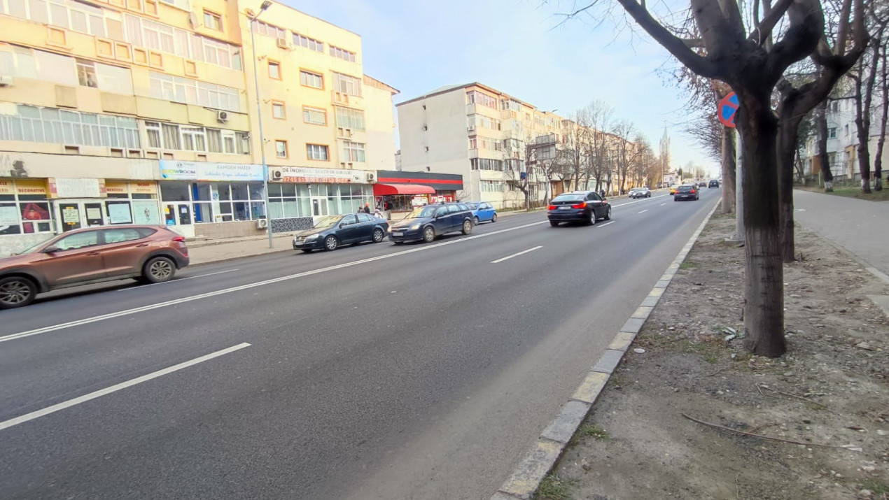 Apartament 2 camere decomandat, complet renovat zona Aeroportului