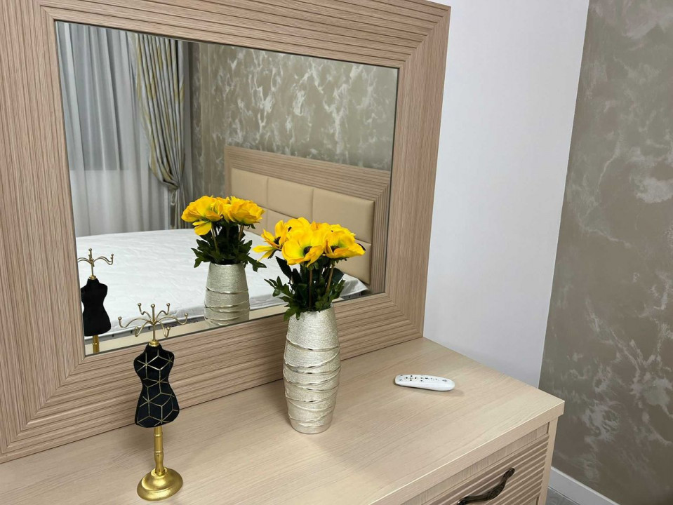 BLOC NOU - CORA! Apartament 2 camere mobilat si utilat la cheie + parcare