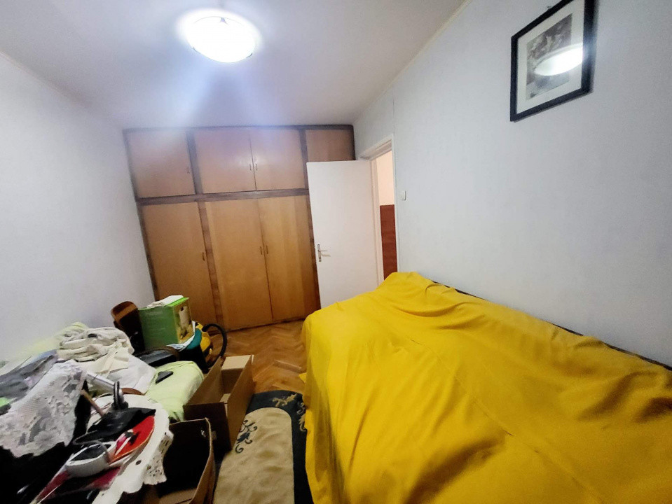 TIC Tac Spital. Apartament 2 cam decomandat, etaj 3/4, 50mp + balcon