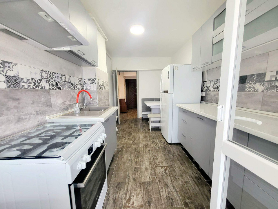 PARCUL Patrascanu, Apartament 3 camere, renovat complet, semimobilat, et 4/8
