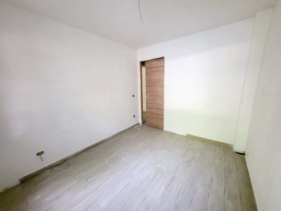 Intersectie Curtea Apel, Apart 2 Camere, parter Stradal + balcon, 85% renovat