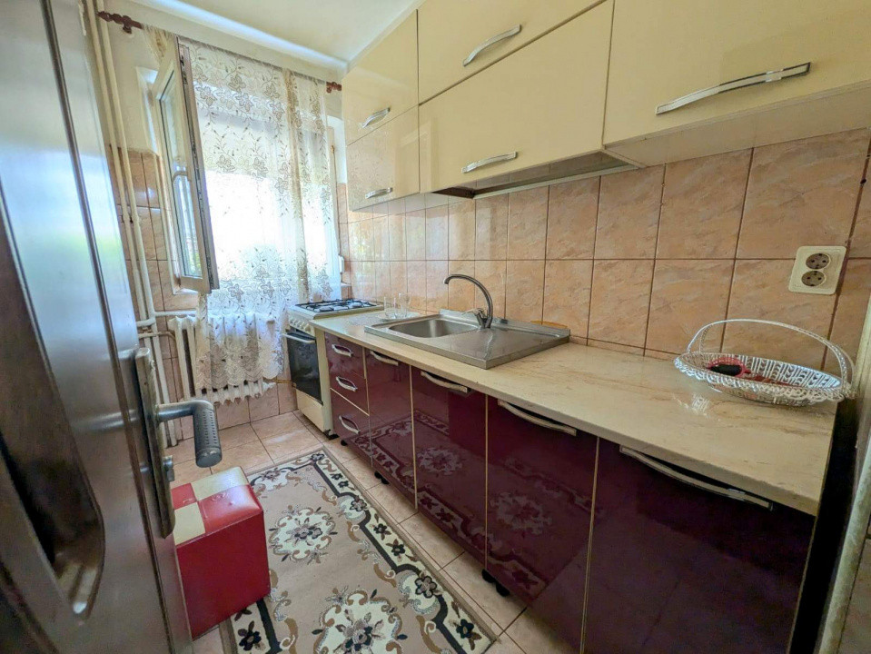 CORA - SUBEX, Apartament 2 camere, parter + balcon, bloc reabilitat termic.