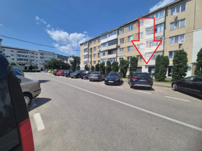 CEAS - Garii, Spatii stradal, ideale pt salon, birou, cabinet (20 -80mp) 