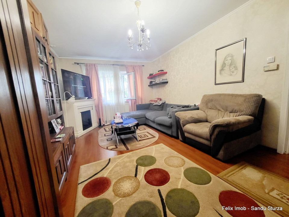 Neagoe Voda, Apartament 3 cam decomandat, parter innalt, 65mp util 
