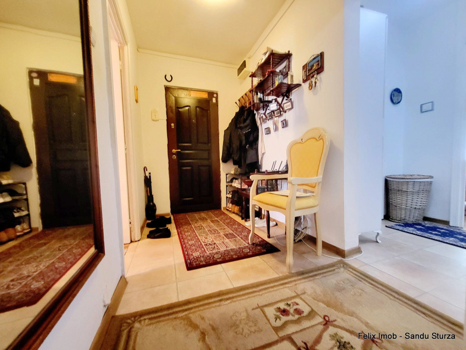 Neagoe Voda, Apartament 3 cam decomandat, parter innalt, 65mp util 