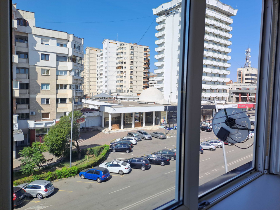 Hotel Decebal - Apartament 2 camere, etaj 3 cu centrala