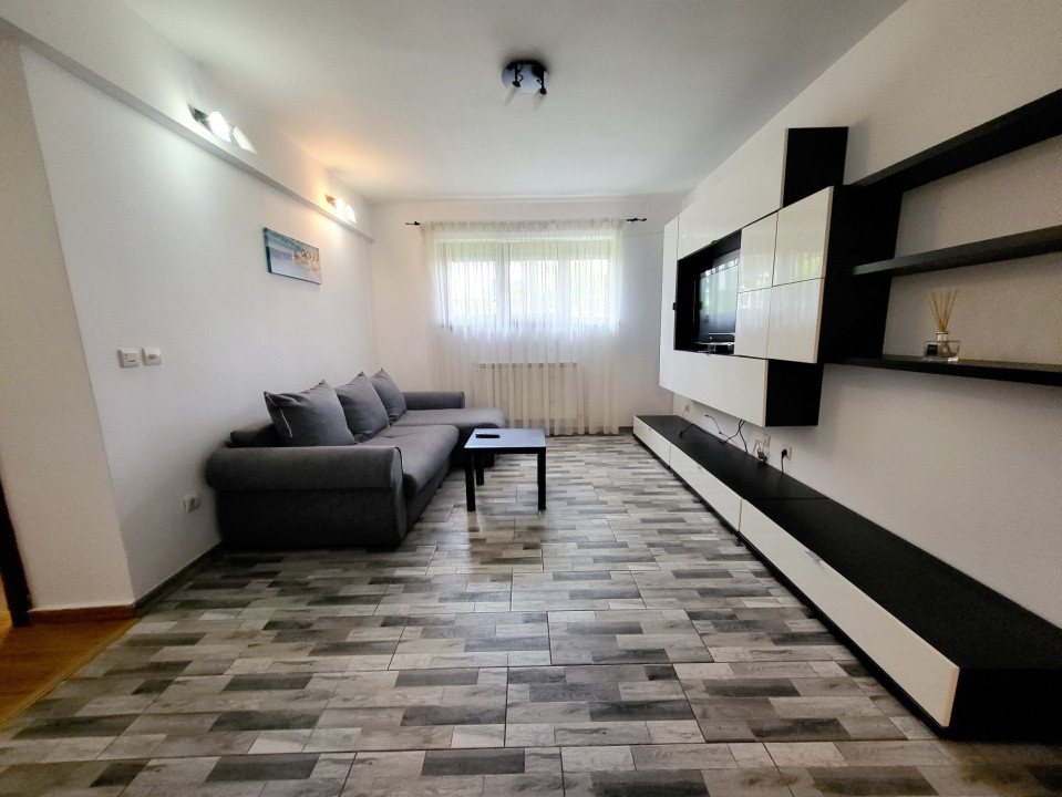 Centru, Apartament 2 camere, renovat si mobilat, la cheie, 47mp utili