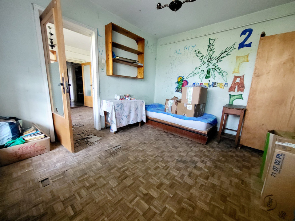 Aleea Parcului - Cancicov, Apartament 3 camere, de renovat