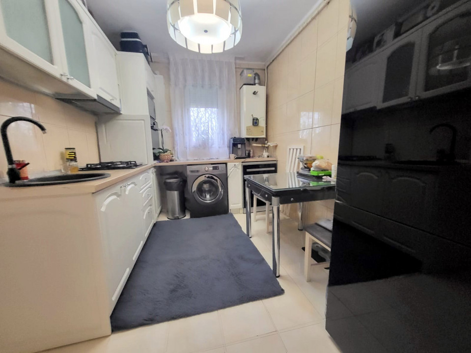 Apartament 3 camere, mobilat complet – Narcisa, etaj 3/4, bloc reabilitat