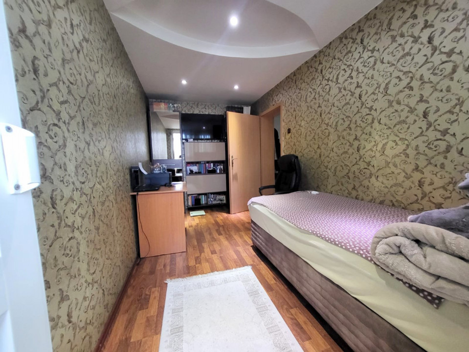 Apartament 3 camere, mobilat complet – Narcisa, etaj 3/4, bloc reabilitat