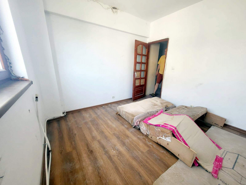 Nord - Aprodu Purice, Apartament 2 camere decomandat, etaj 3, spatios
