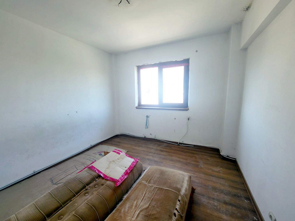 Nord - Aprodu Purice, Apartament 2 camere decomandat, etaj 3, spatios