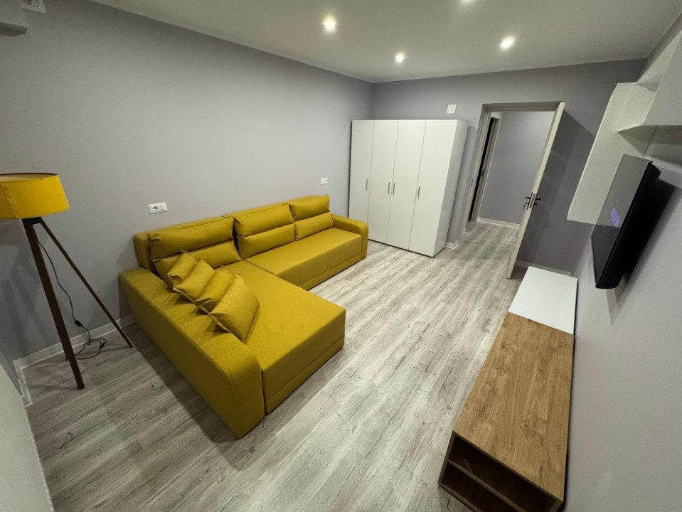 ENERGIEI PAMBAC - Apartament 2 cam Decomandat, etaj 3/4, renovat si mobilat