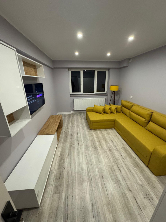 ENERGIEI PAMBAC - Apartament 2 cam Decomandat, etaj 3/4, renovat si mobilat