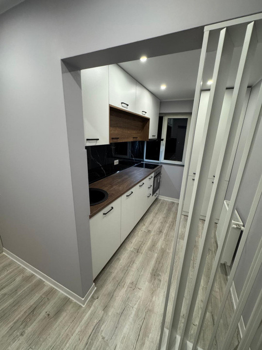 ENERGIEI PAMBAC - Apartament 2 cam Decomandat, etaj 3/4, renovat si mobilat