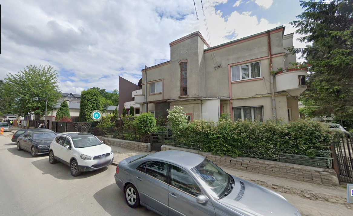 Apartament 2 camere – Zona Centrală, lângă Casa Memorială George Bacovia, etaj 1