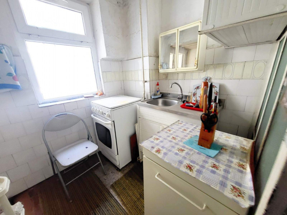 Apartament 2 camere – Zona Centrală, lângă Casa Memorială George Bacovia, etaj 1
