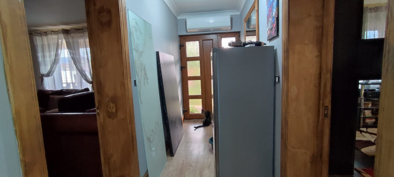 Casă din cărămidă în Gioseni – construcție 2015 | 4 camere | 850 mp teren 
