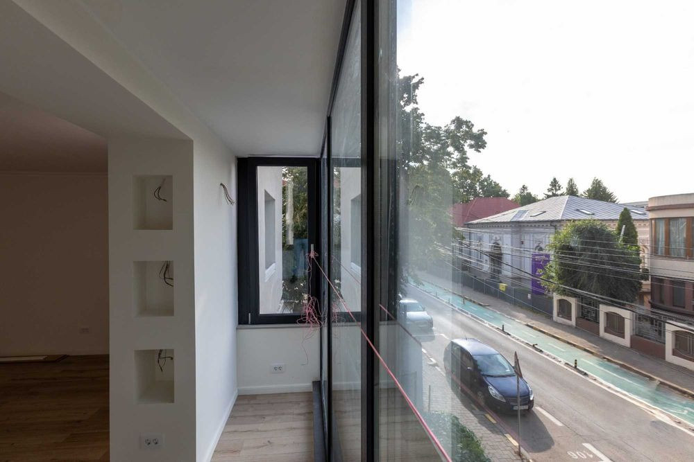 Centru - Str Vasile Alecsandri, garsoniera moderna, etaj 1, balcon, 28mp