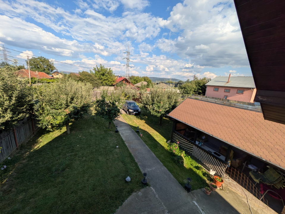Casa - Letea Veche, la Str Principala, construcție 2005, teren 1200 mp,
