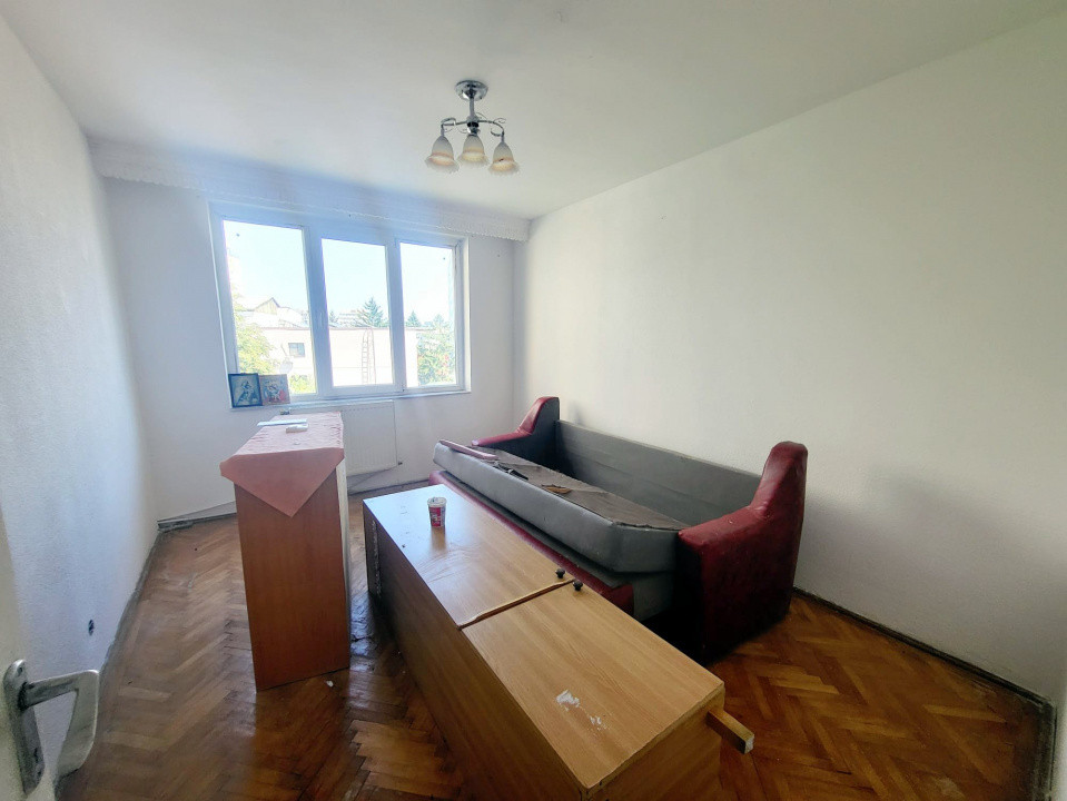 ORIZONT-MegaImage, Apartament 3 cam Decomandat, Bloc 4 etaje