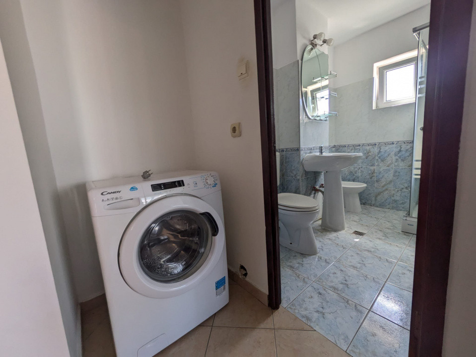 NORD, Bloc 1986, Apartament 2 cam DECOMANDAT, et 2/4 Renovat & MOBILAT