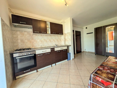 NORD, Bloc 1986, Apartament 2 cam DECOMANDAT, et 2/4 Renovat & MOBILAT