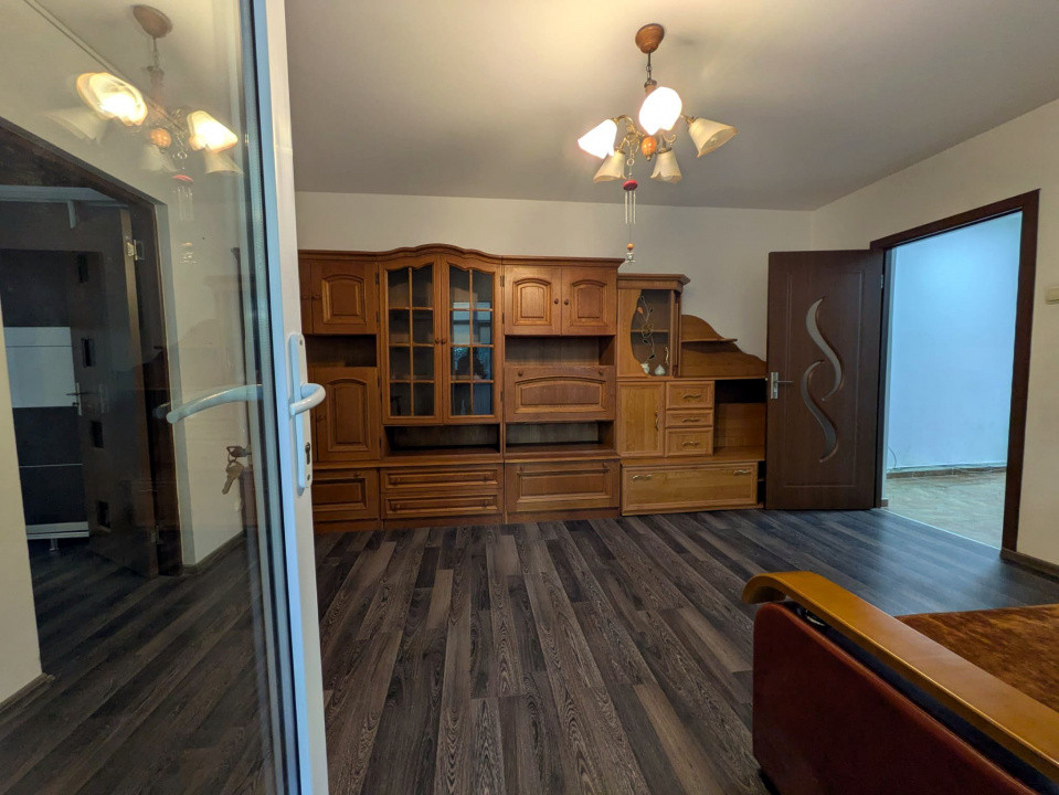 Orizont - Apartament 2 camere, parter + balcon, Mobilat, centrala termica