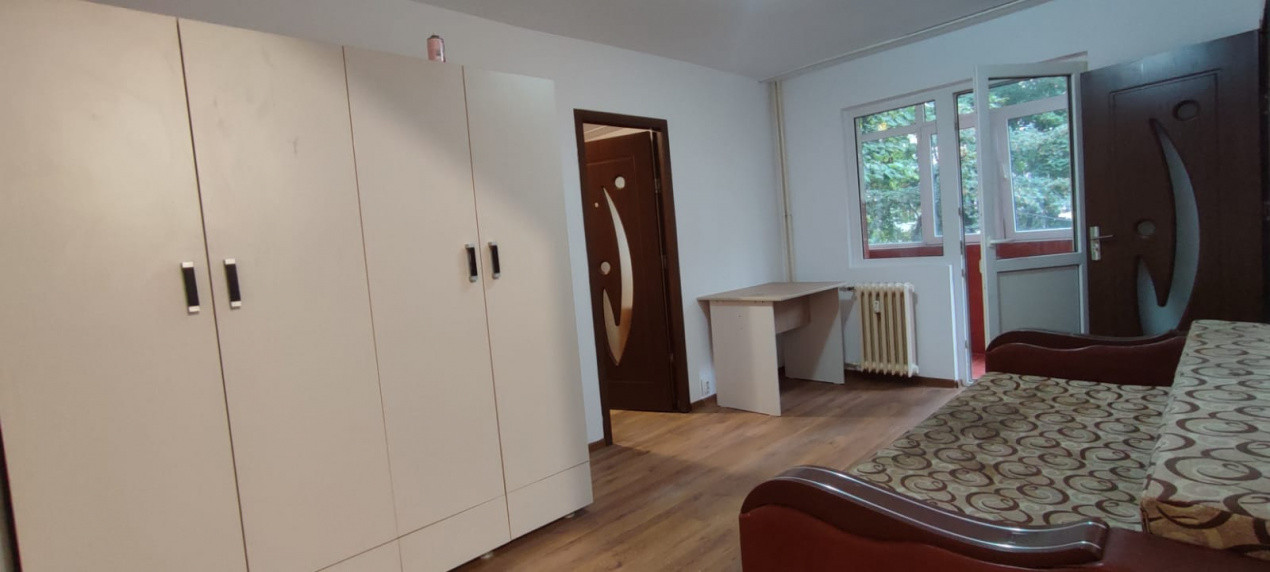 Prima inchiriere, apartament mobilat si utilat, 280 euro