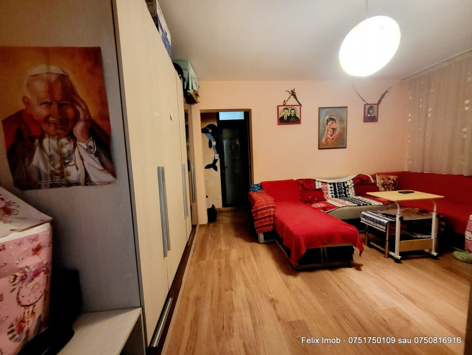 Apartament cu doua camere,  parter inalt, Bloc 1980 - Calea Republicii