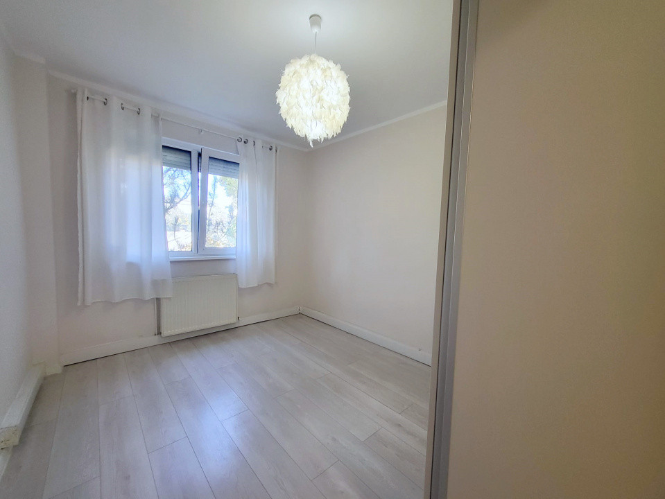 Zona Stadionului, Apartament 3 camere, mobilat & utilat, etaj 3, 