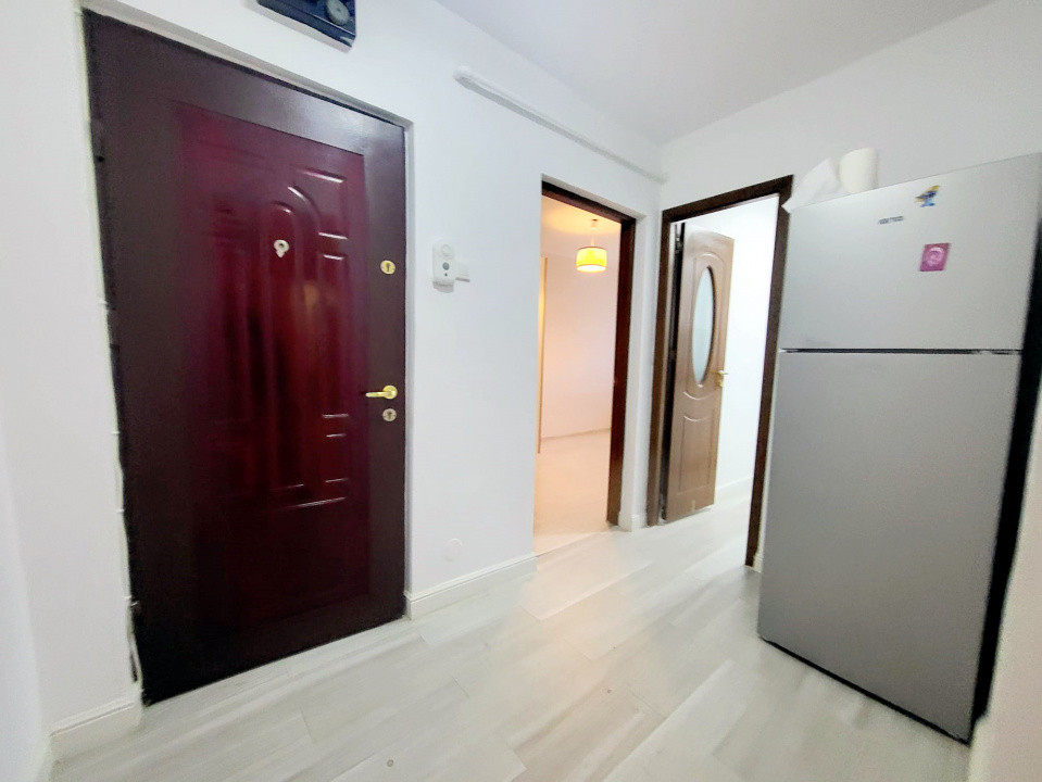 Zona Stadionului, Apartament 3 camere, mobilat & utilat, etaj 3, 