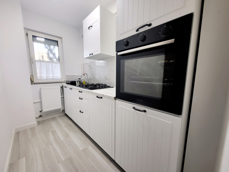 Zona Stadionului, Apartament 3 camere, mobilat & utilat, etaj 3, 