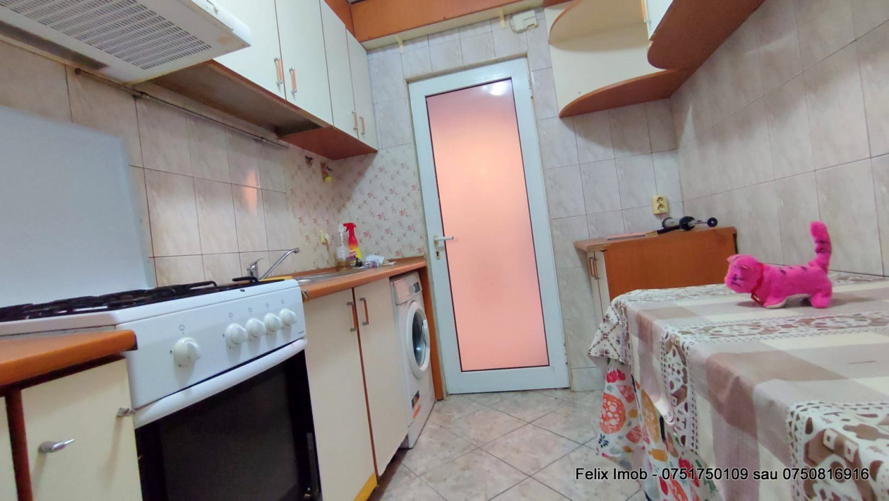 Apartament decomandat 2camere Miron Costin! Negociabil!