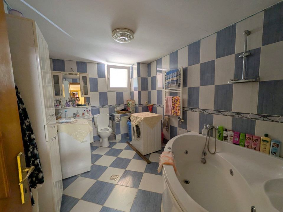 BLOC 2007, Aviatori - Politie, Apartament 4 camere 120mp, parter + balcon