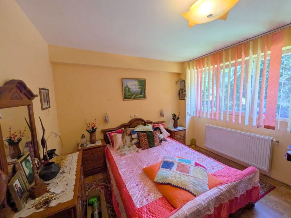 BLOC 2007, Aviatori - Politie, Apartament 4 camere 120mp, parter + balcon