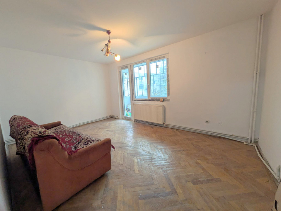 Orizont - MegaImage, Apartament 3 camere, decomandat, etaj 3 din 4